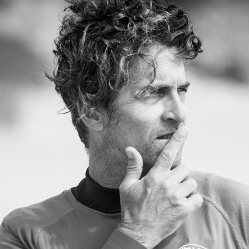 Simon Fuerte Tribu Surf